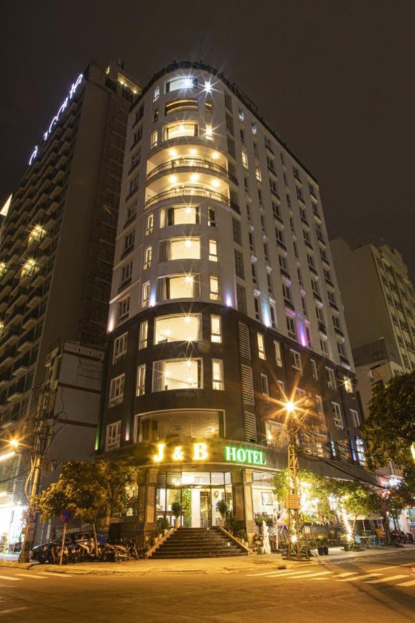 J&B Hotel & Apartment Da Nang Exterior photo